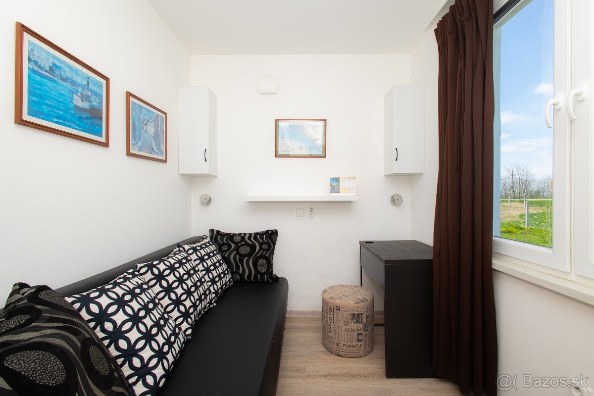 Záhrada 2253 m2 v Čunove s obytným domčekom - 11