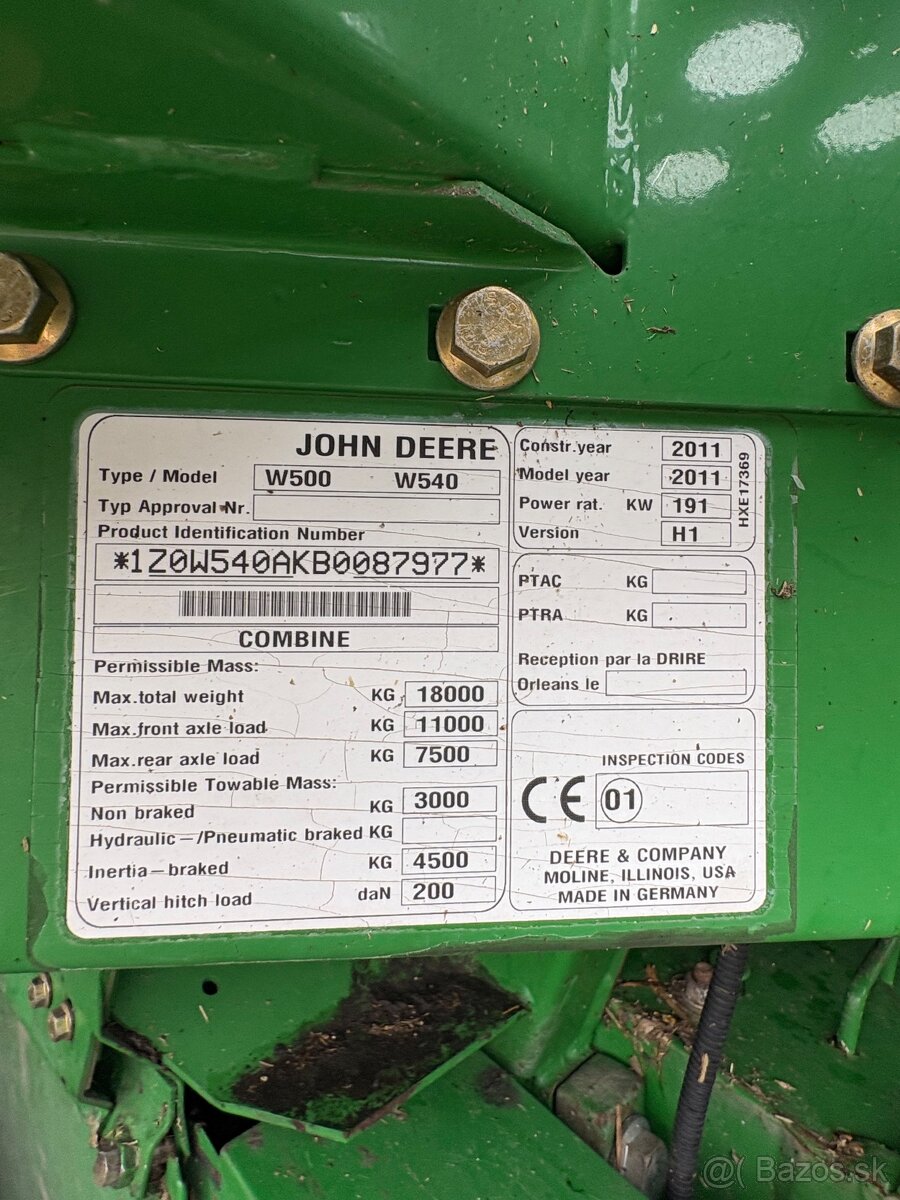 Predam kombajn John Deere W540 - 11