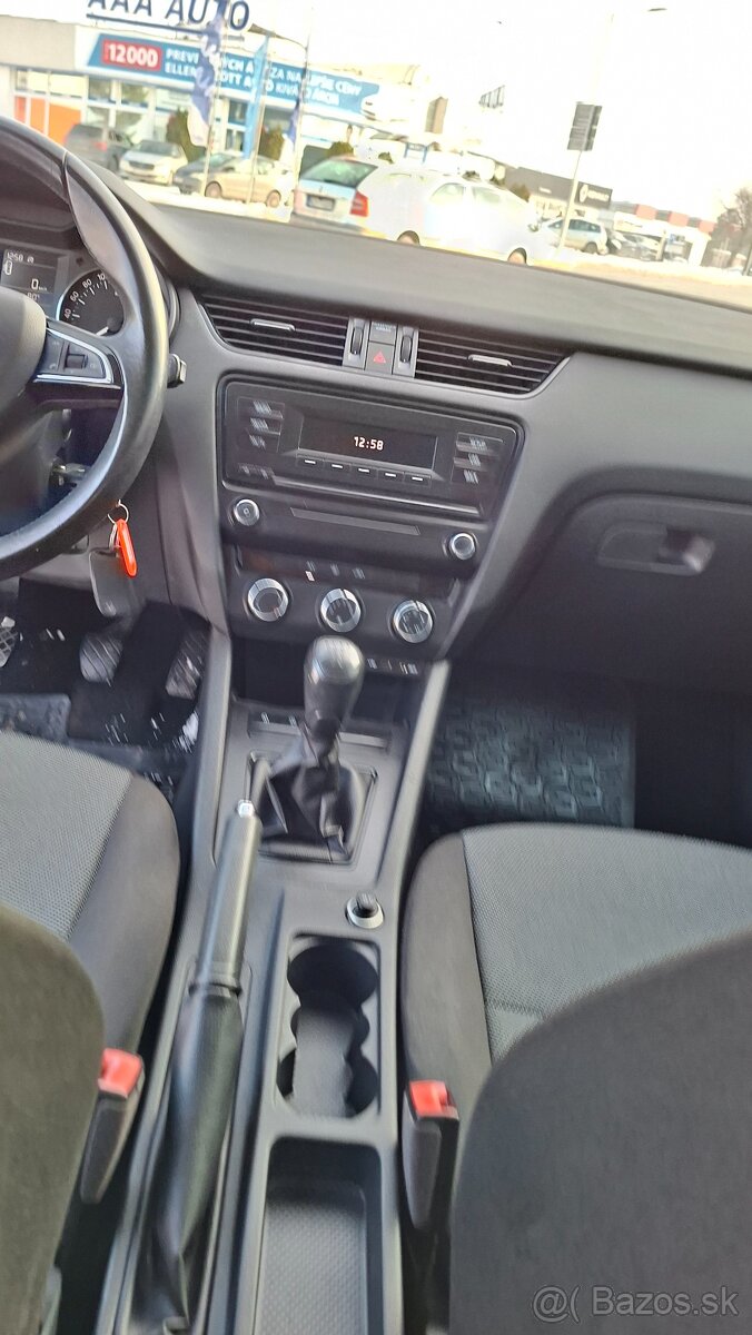 ŠKODA OCTAVIA 1.6 TDI.SEDAN - 11