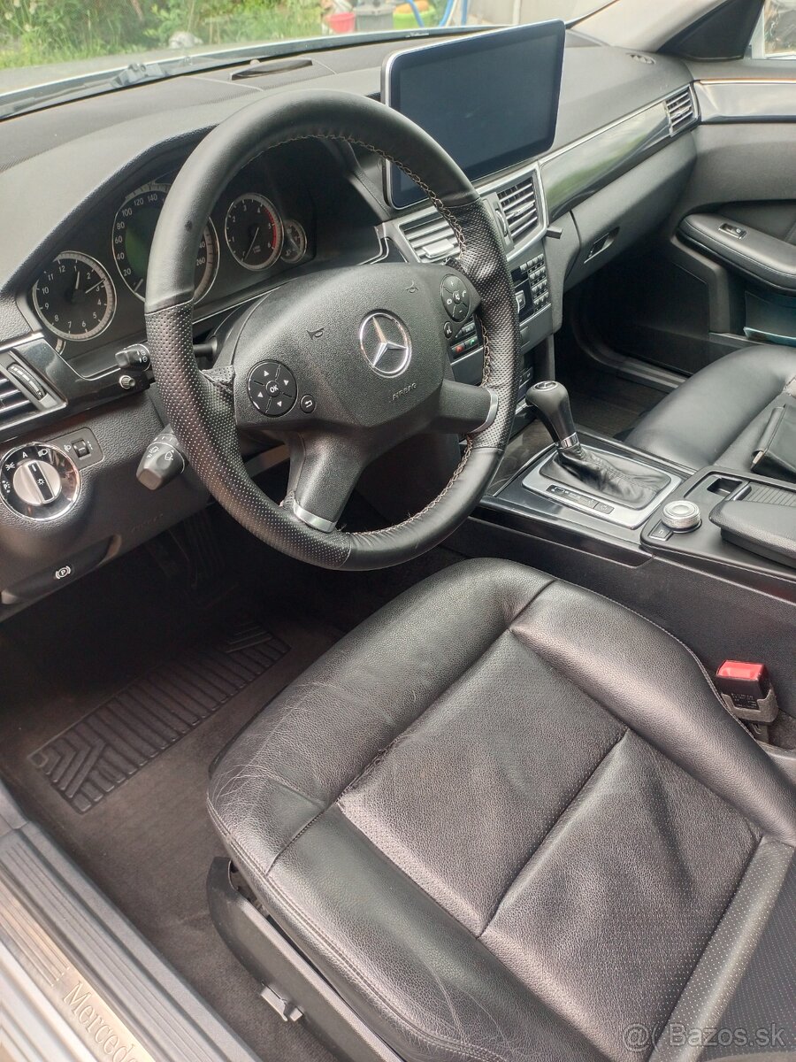 E220 CDI automat 2010 nová STK S212 - 11
