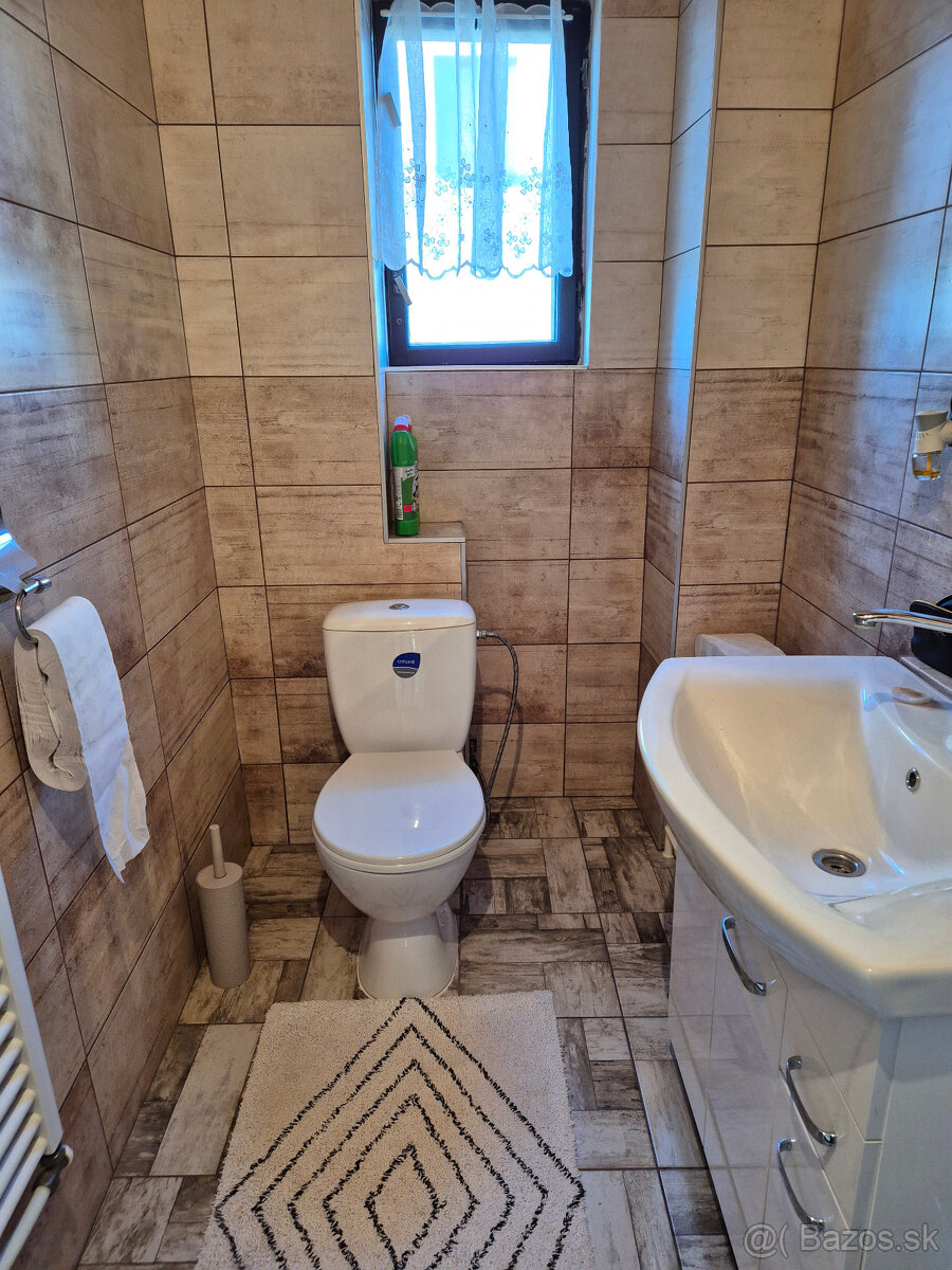 EXKLUZÍVNE Predaj 4-izbového RD, 200 m2, terasa, zimná záhra - 11