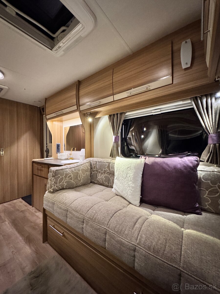 Anglický karavan Lunar Quasar 462 r.v. 2015 Muver + ATC - 11