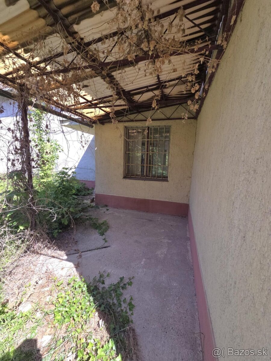ŠTÚROVO - rodinný dom v centre mesta vhodný aj na podnikanie - 11