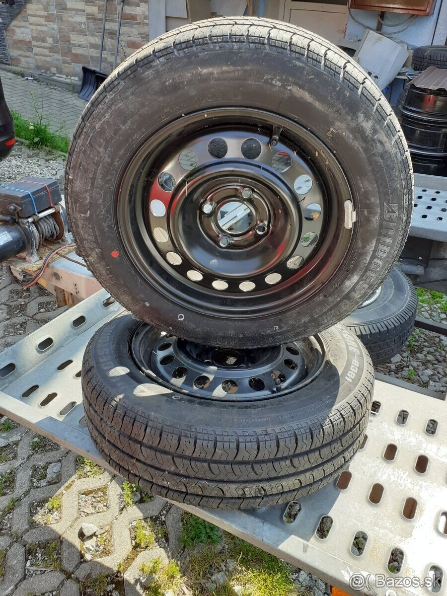 Predám 2 kusi kolies 175/65 R14 4x100 Renault thalia - 11