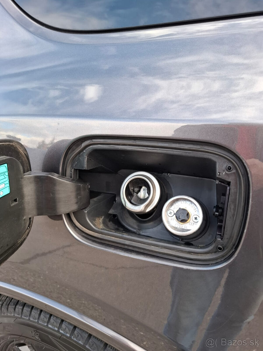 DODGE DURANGO R/T AWD 5,7 V8 HEMI - 11