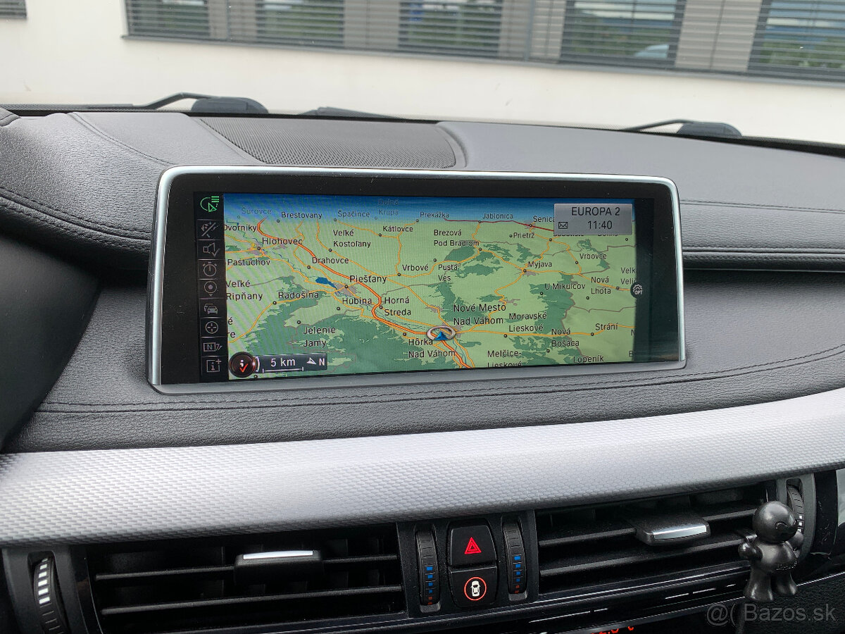 BMW X6 xDrive30D - 11