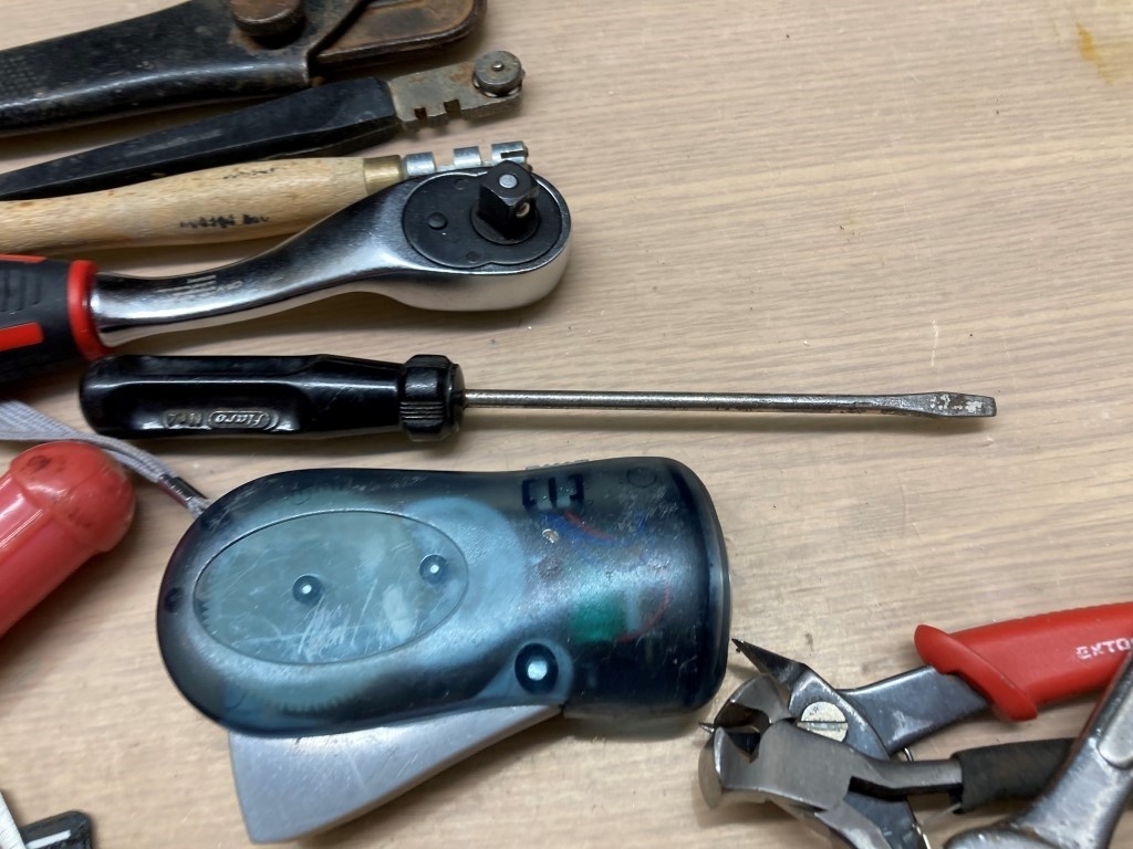 Predám náradie ktoré je na foto - 11