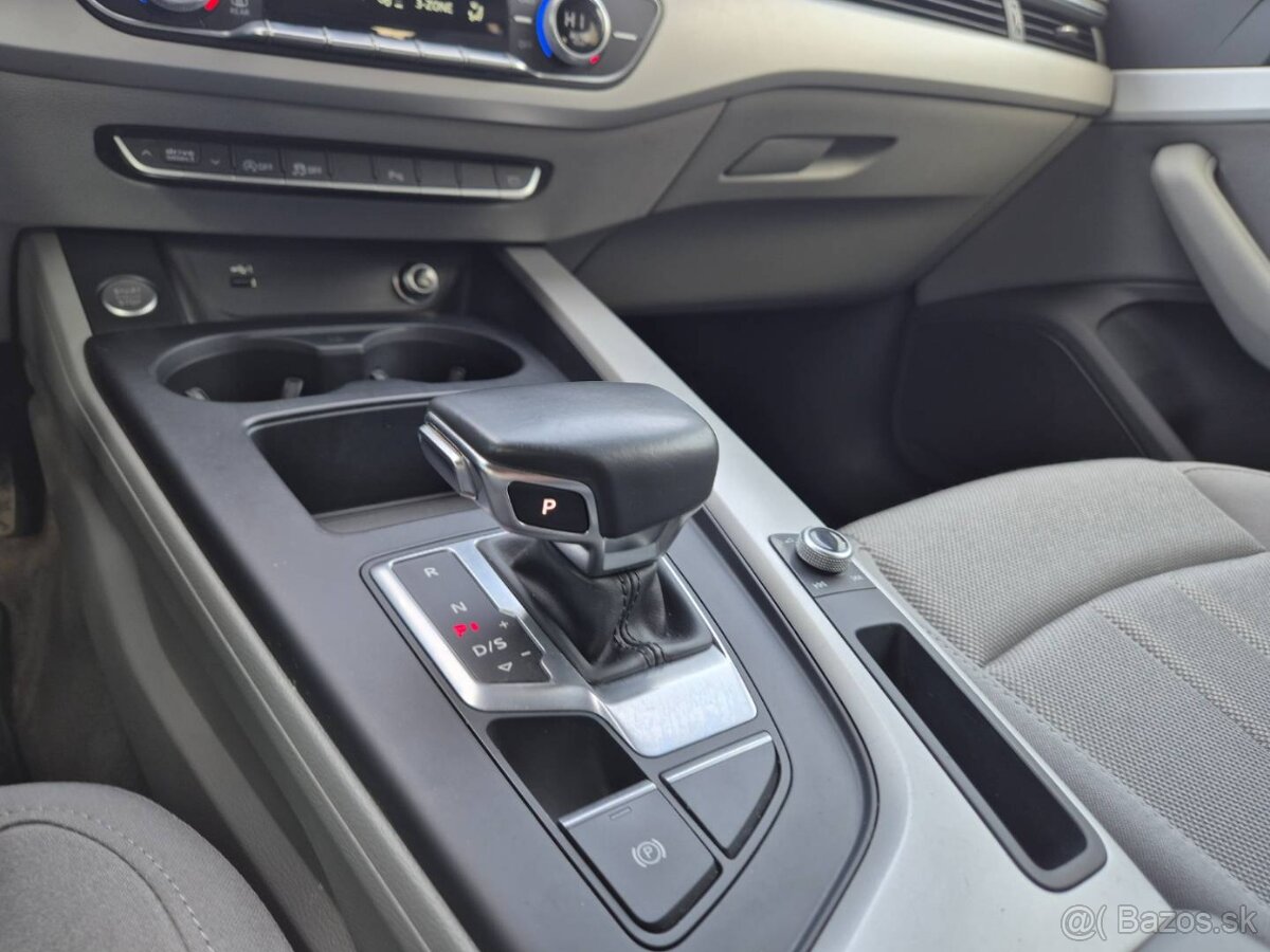 Audi A4 Avant 30 2.0 TDI Advanced S tronic - 11