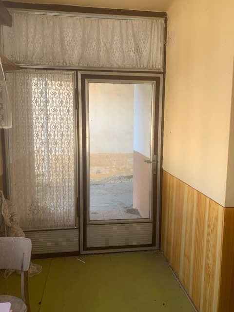 Predám starý rodinný dom s pozemkom Očkov - 11