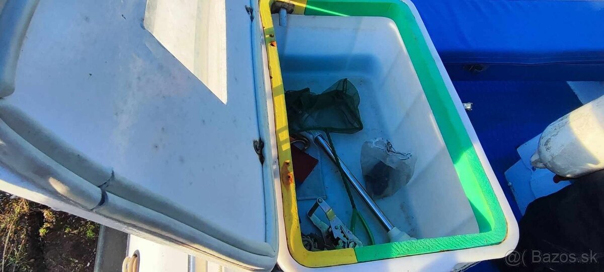 Motorový čln ANGELO MOLINARI 410 s motorom YAMAHA F25 + prív - 11