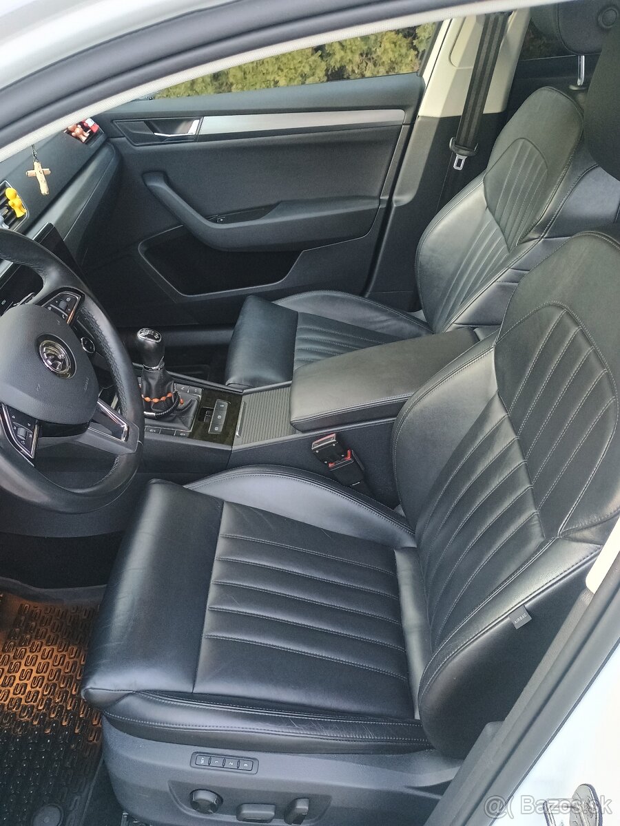Škoda Superb - 11
