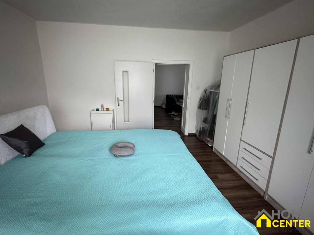 PREDAJ : rodinný dom, Marcelová - 11