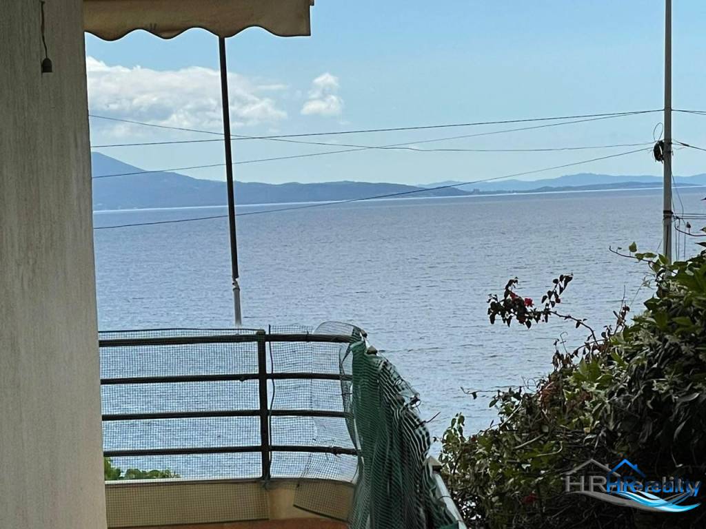 Sarandë - novozariadený apartmán v tesnej blízkosti mora - 11