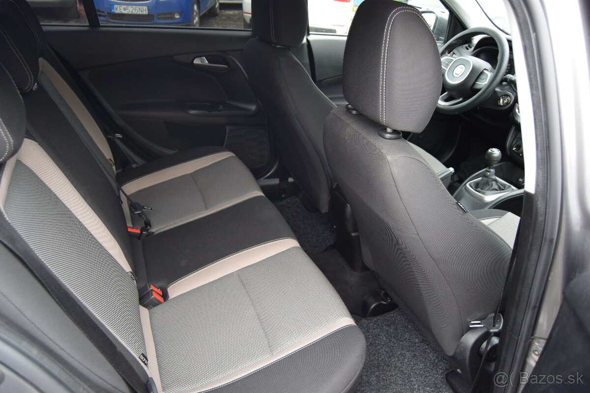 Predám Fiat Tipo 1.4 16v benzin 2016 Naj.118000km - 11