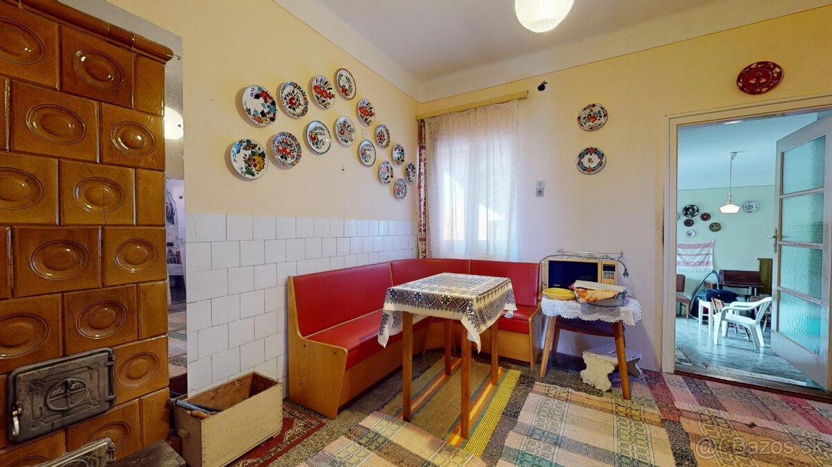 RODINNÝ DOM V NAJKRAJŠEJ ČASTI MESTA GÖNC, MAĎARSKO - 11