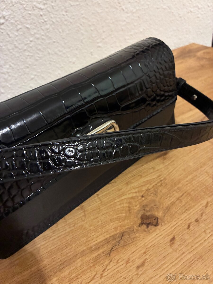 Kabelky Karl Lagerfeld, Guess, Liu-Jo - 11