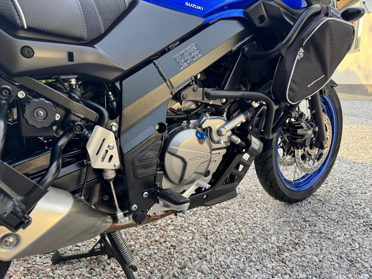 Suzuki Vstrom 650 XT 2022 - 11