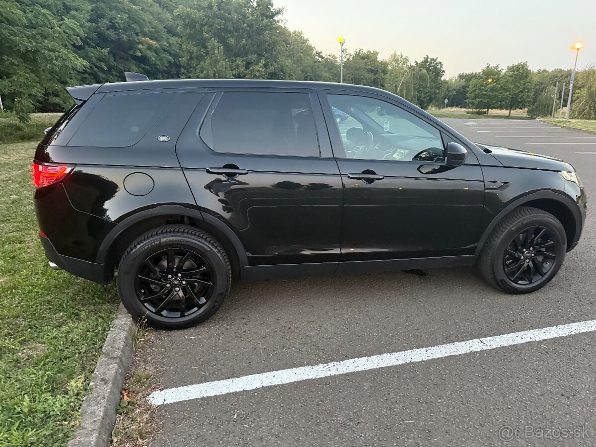 Land Rover Discovery Sport 2.0L 132 kw 4x4 HSE - 11
