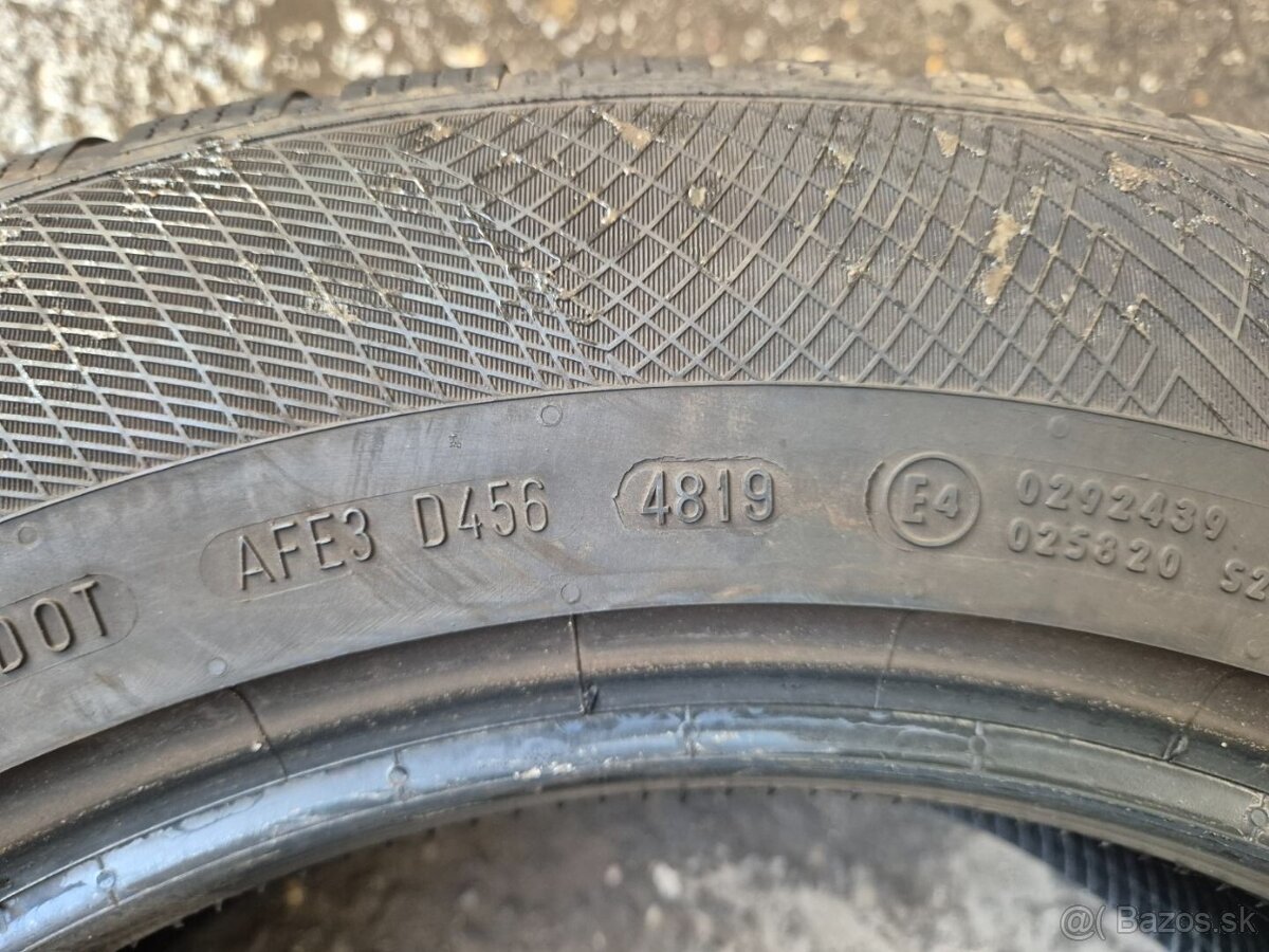 215/65 r17 zimné 4 ks CONTINENTAL dezén 8,3 - 7,2 mm - 11
