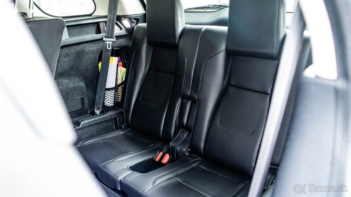 Land Rover Discovery Sport - S 2.0D D150 4x4 - 11