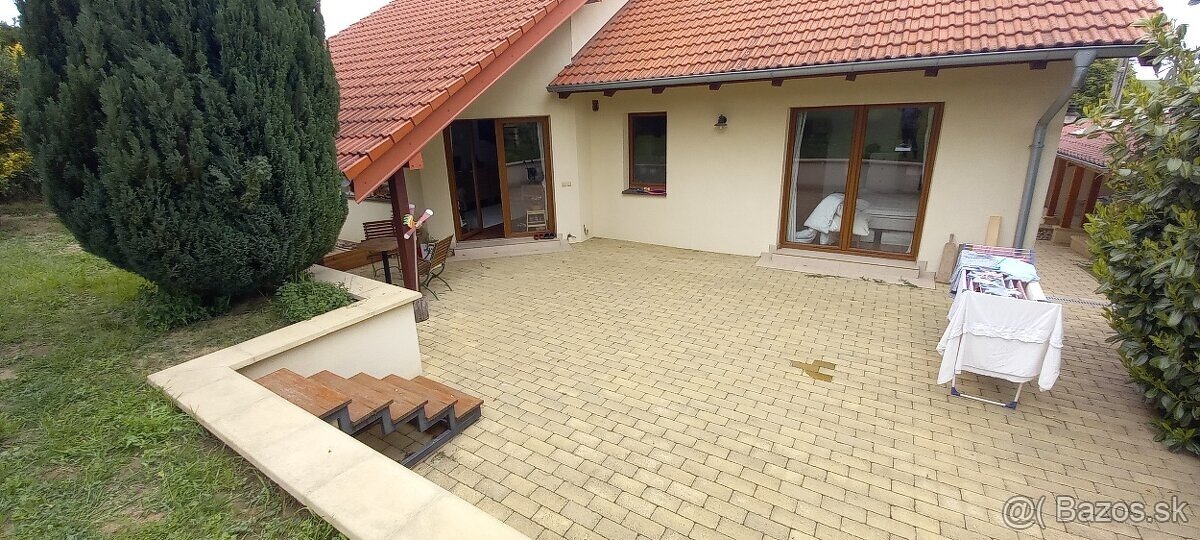 4 izbový dom - pri Nitre - 11