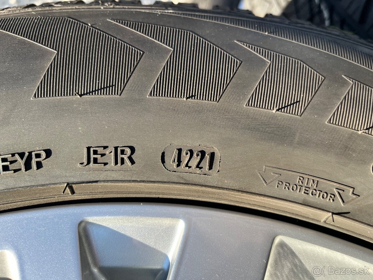 R18 zimná sada 5x112 na VW Touareg III - 11