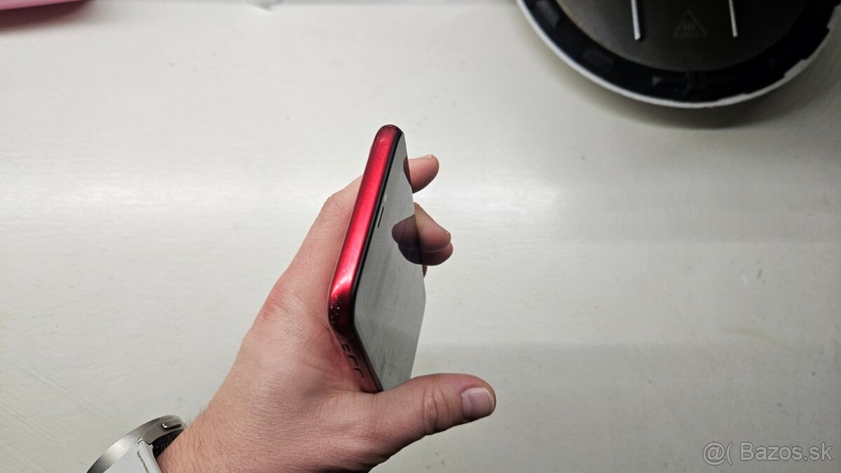 Apple iPhone 11 RED product 64GB - 11