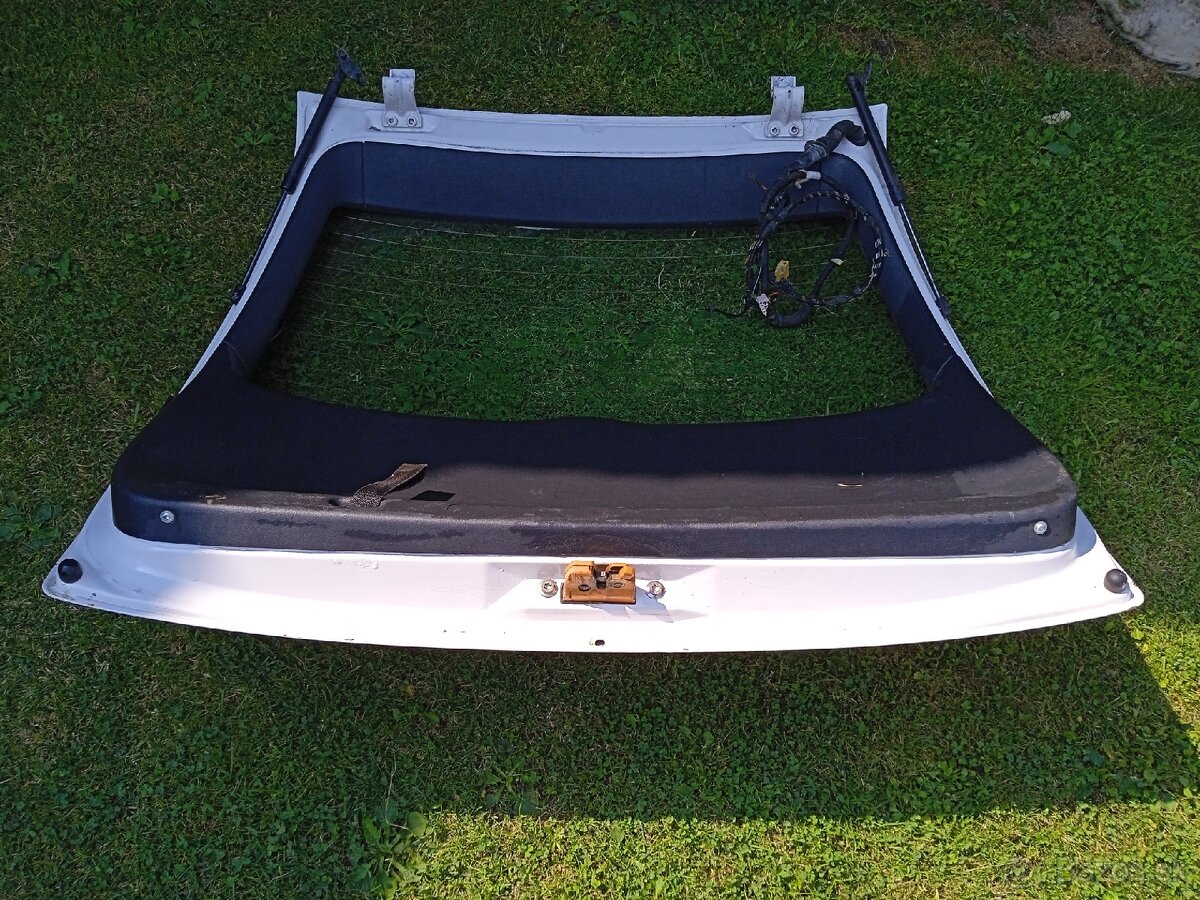 Predám diely na Octaviu combi. - 11