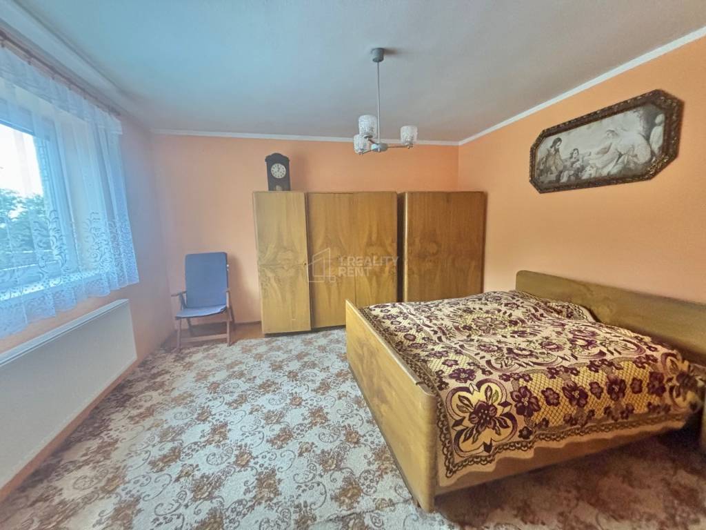 Predaj pôvodného RD v pokojnej časti Budatínska Lehota - 11