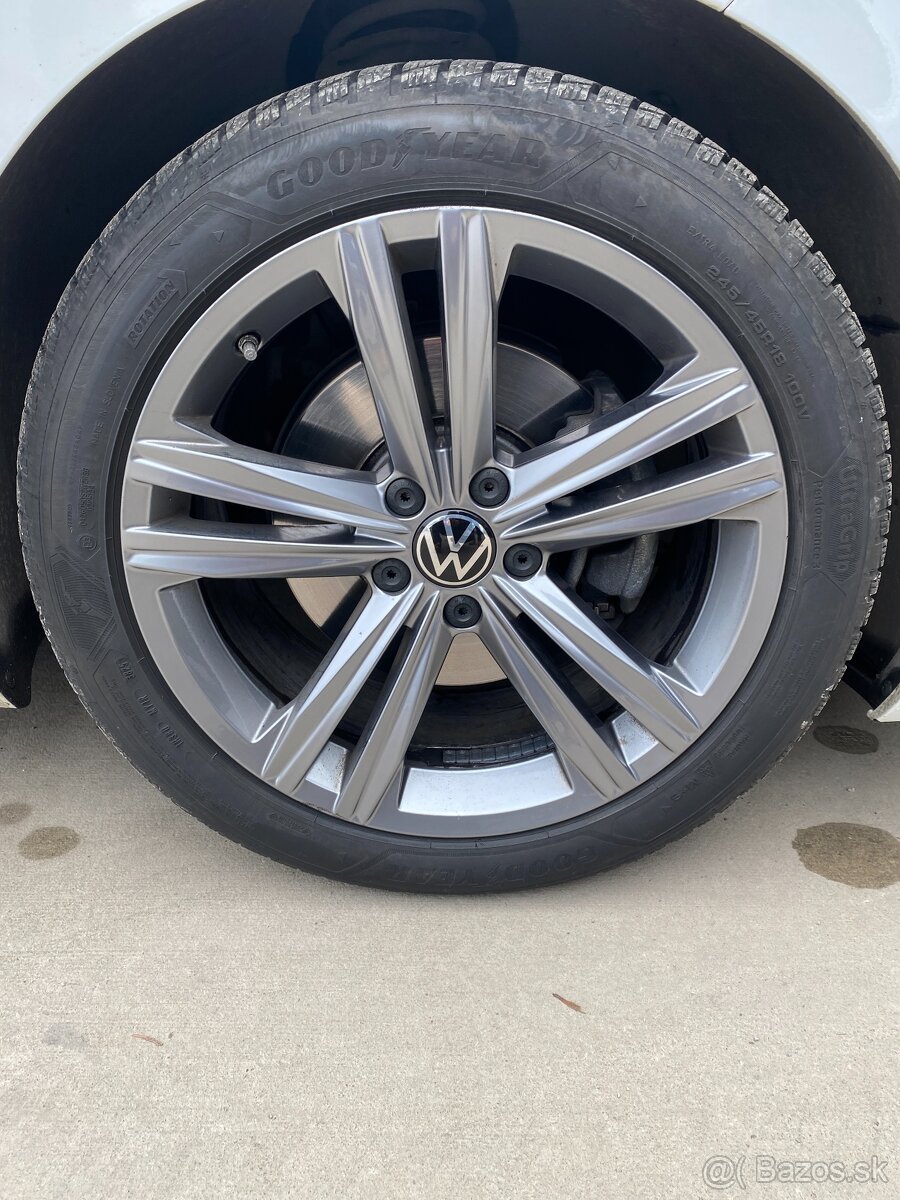 Predám Volkswagen Arteon 2,0tdi 147kw R-line - 11