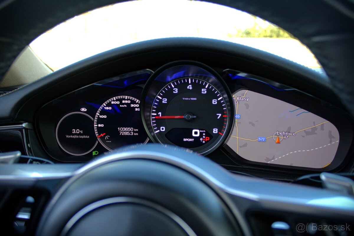 Porsche Panamera 4S V6, 440k, AT8, v záruke - 11