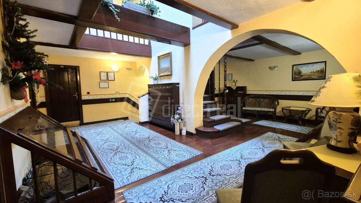 Štýlový hotel s príjemnou atmosférou v centre historického m - 11