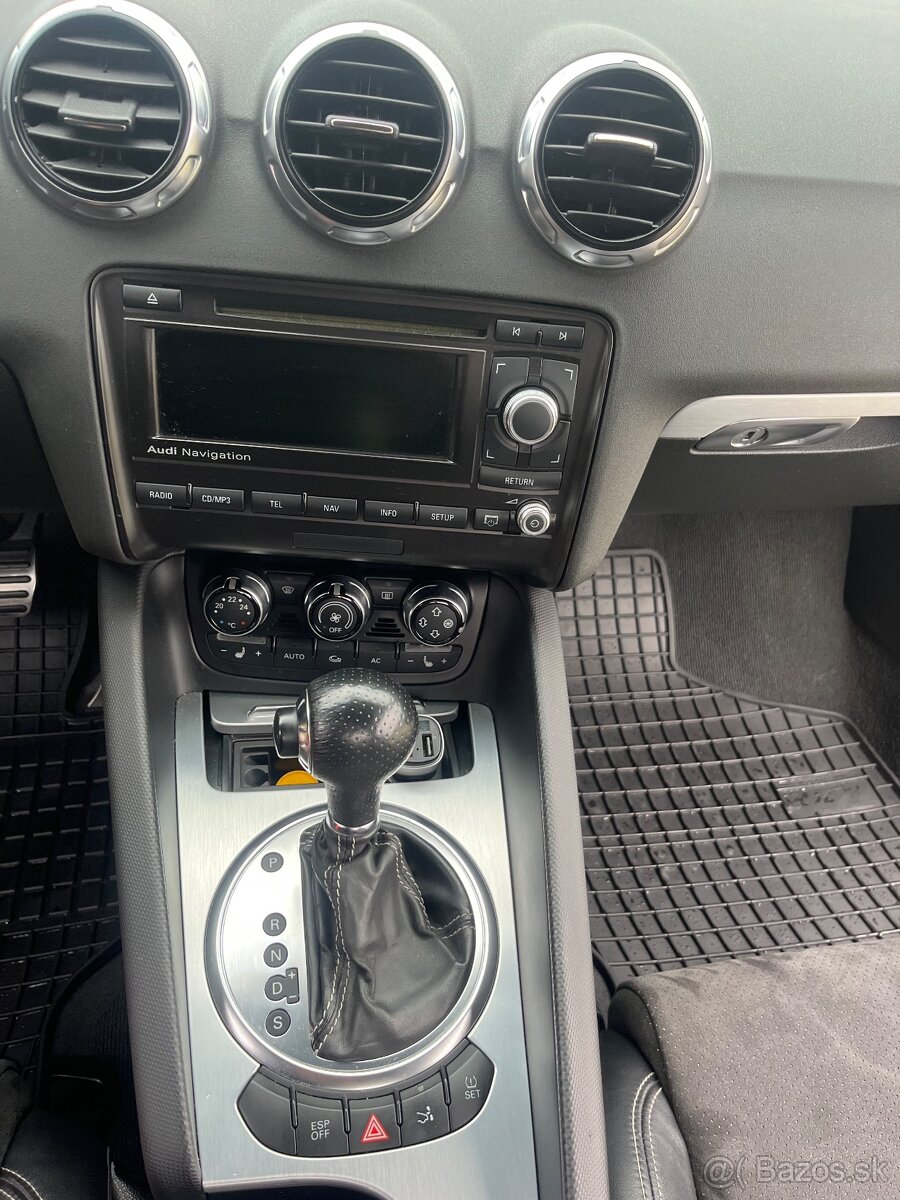 Audi TT 2.0 TFSI S-line,147 kW,r.v.2009, 234000km automat - 11