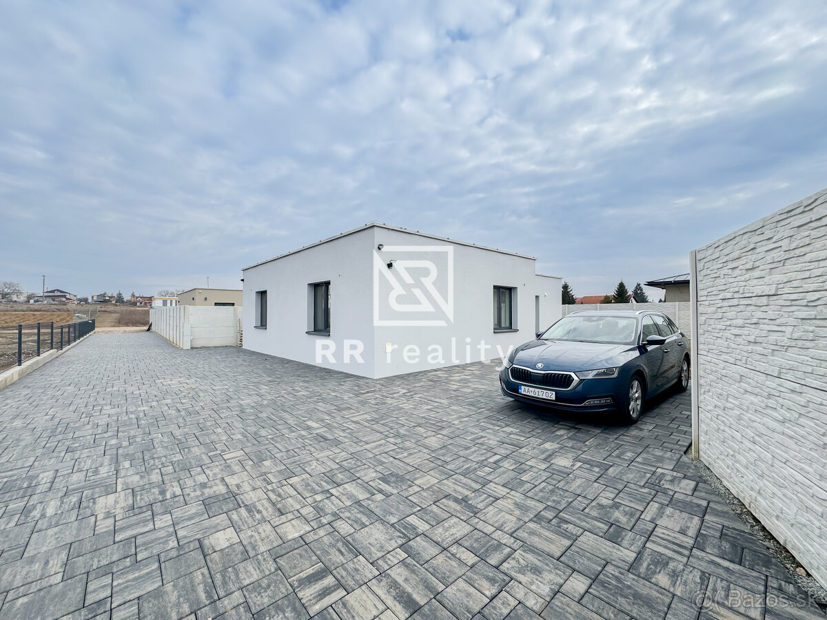 Zariadená moderná novostavba 4i RD - Cestice 14 min od KE - 11