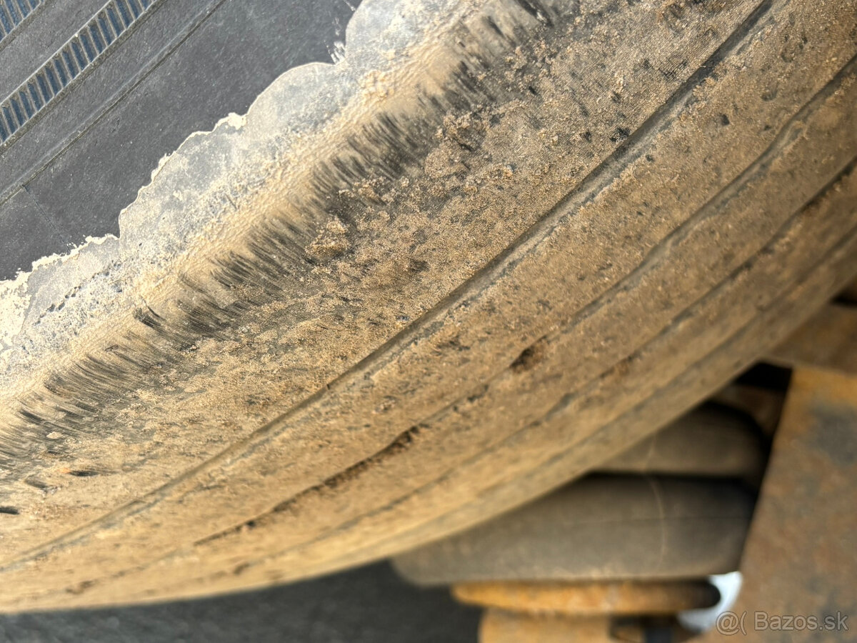 Prodám valníkový návěs SCHWARZMÜLLER RSA 3/E - 11