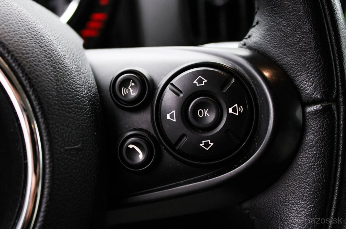 Mini Countryman Cooper SD ALL4 A/T - 11