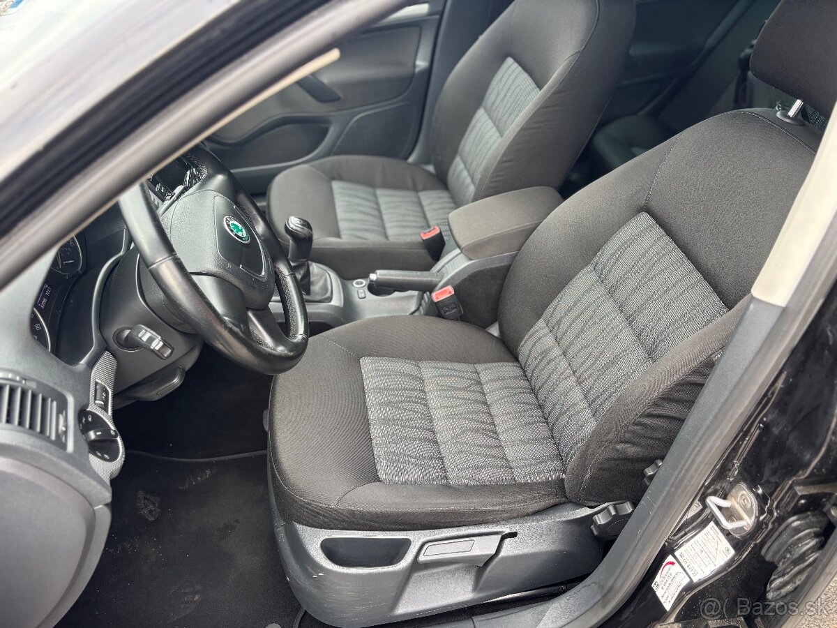 Škoda Octavia 2 - 11