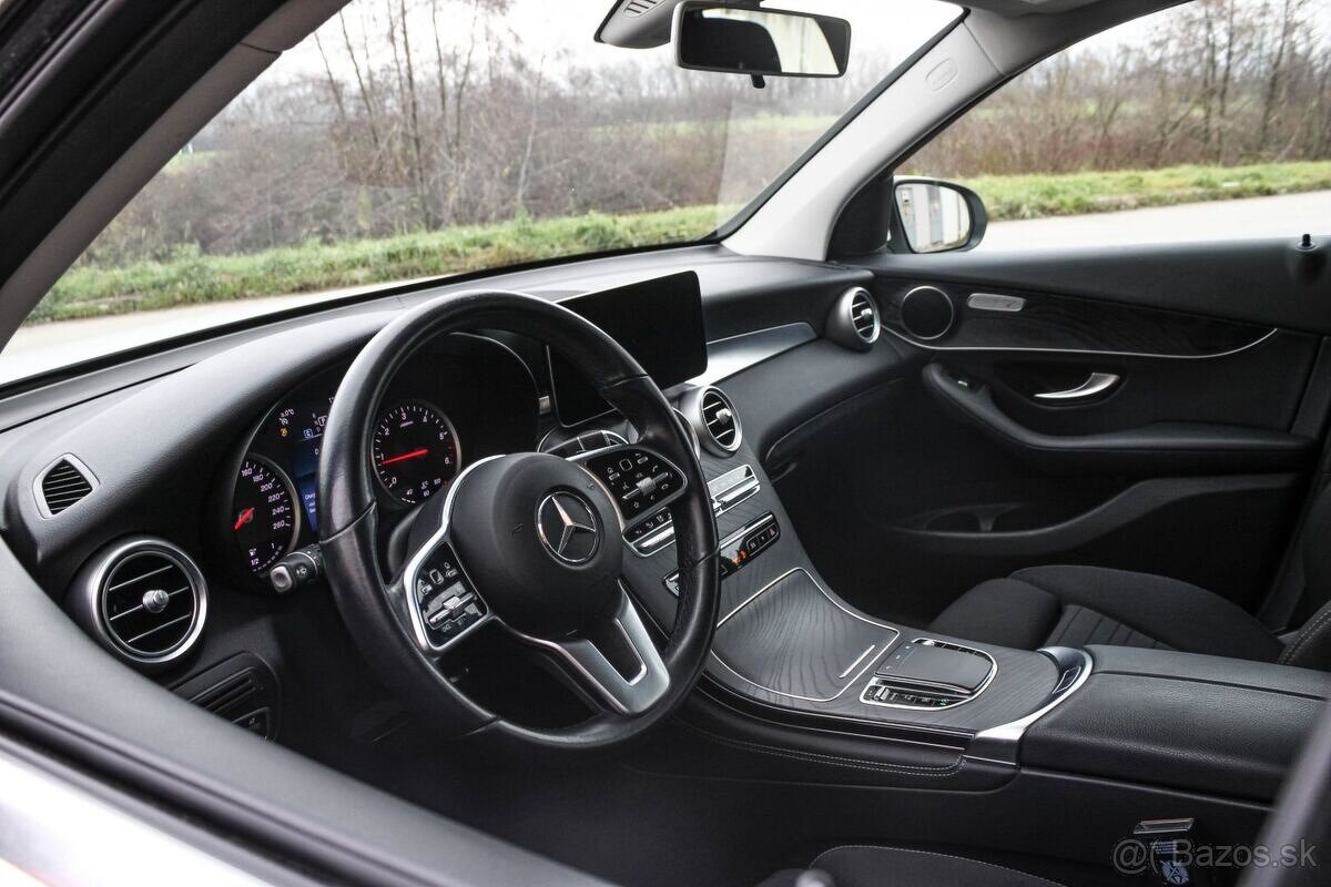 Mercedes-Benz GLC SUV 220 d 4MATIC A/T - 11