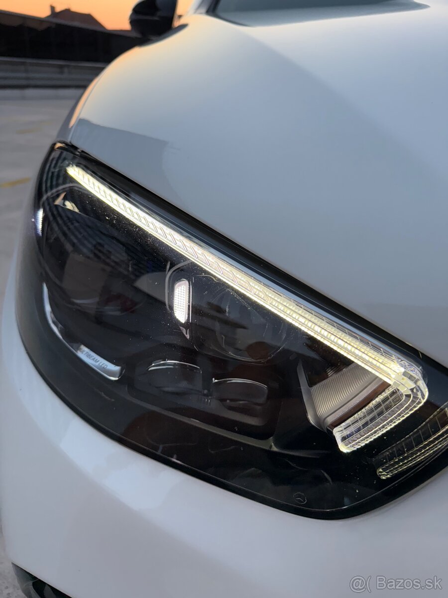 Mercedes Benz 300D coupe - 11