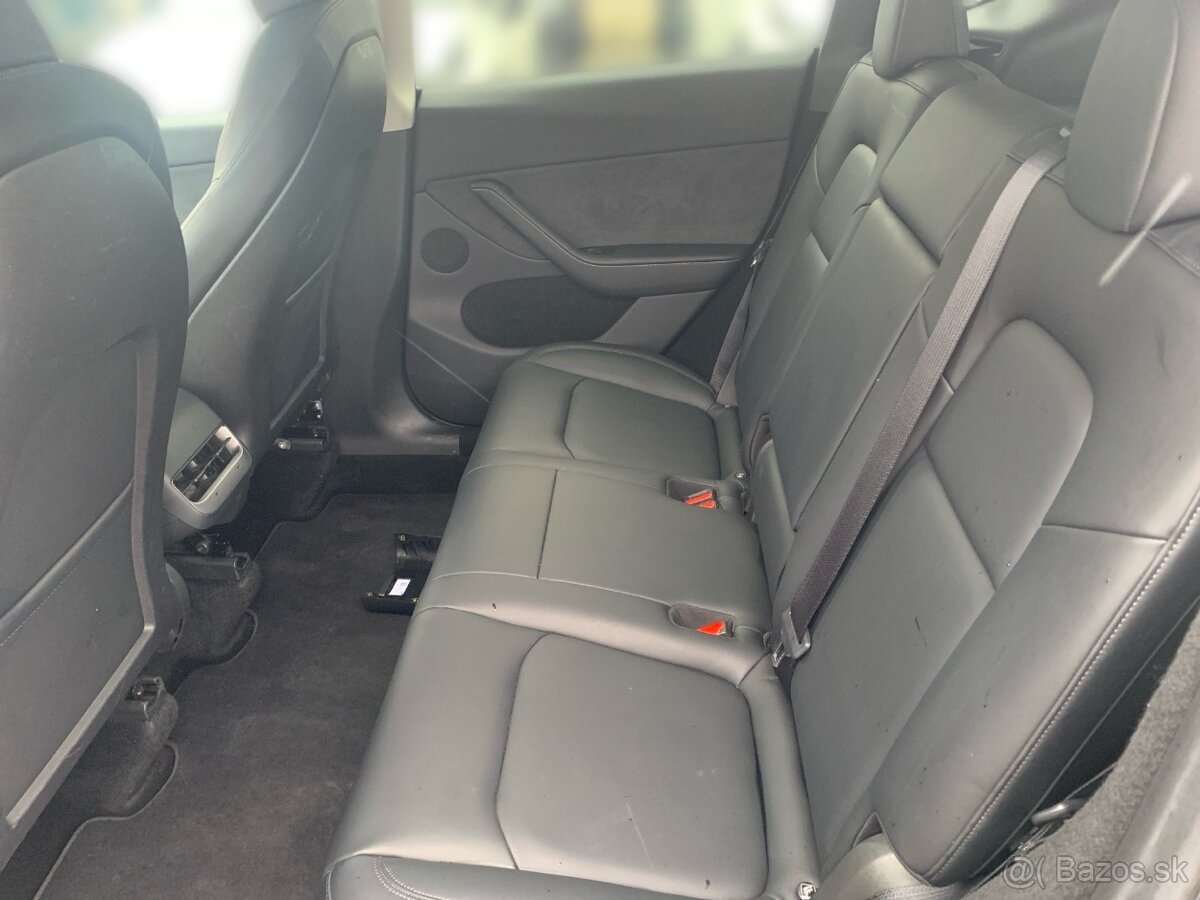 Tesla Model Y 2023 Long Range AWD SoH 95 - 11