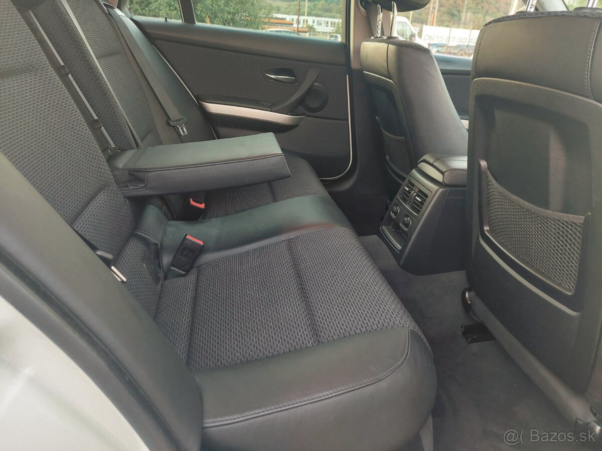 BMW Rad 3 Touring 320d xDrive A/T - 11