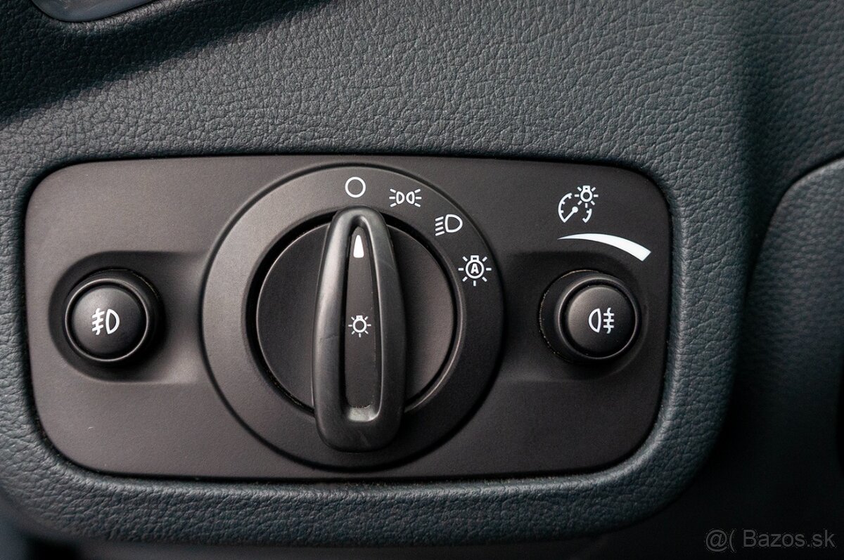 Ford Grand C-Max 2.0 TDCi TITANIUM (7-míst) - 11