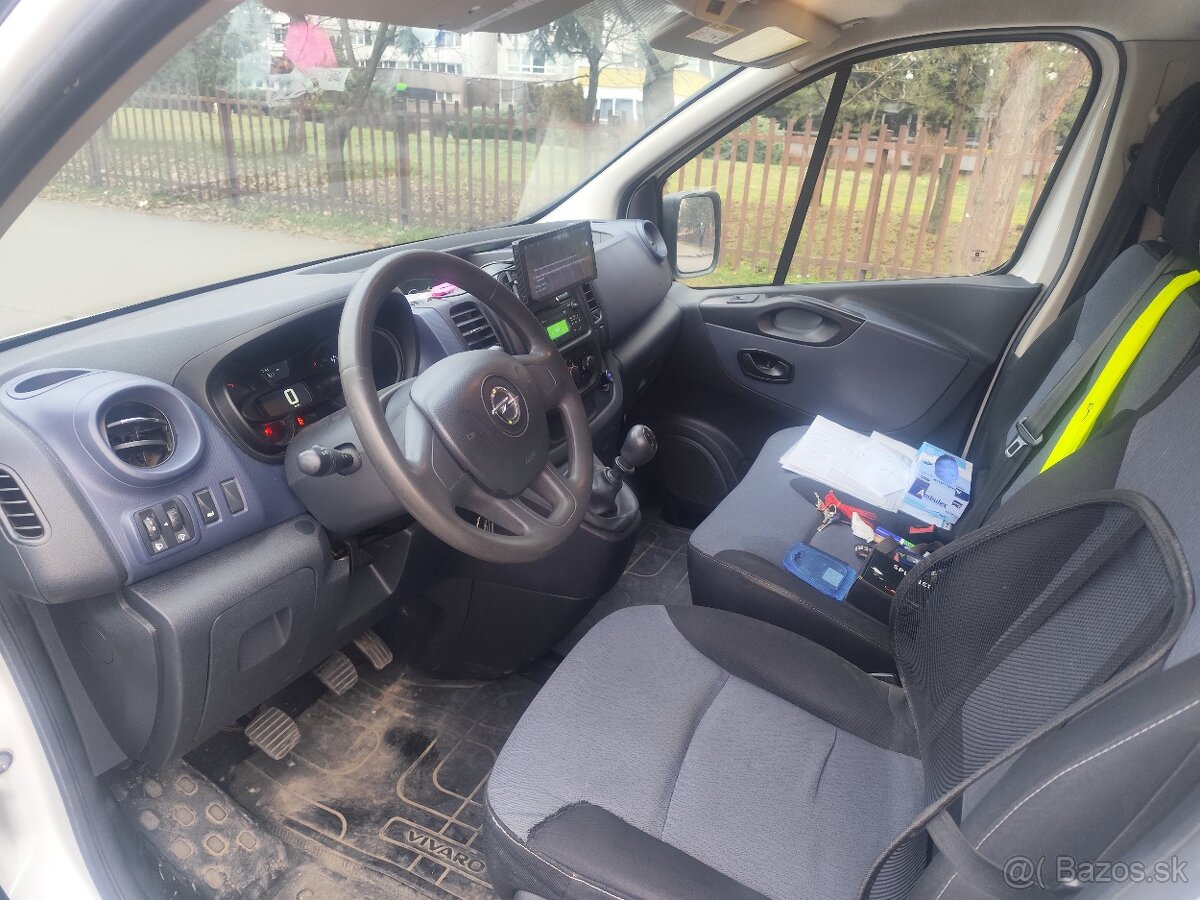 Vivaro LONG | 6MIEST | KAMERA | WEBASTO | CARPLAY - 11