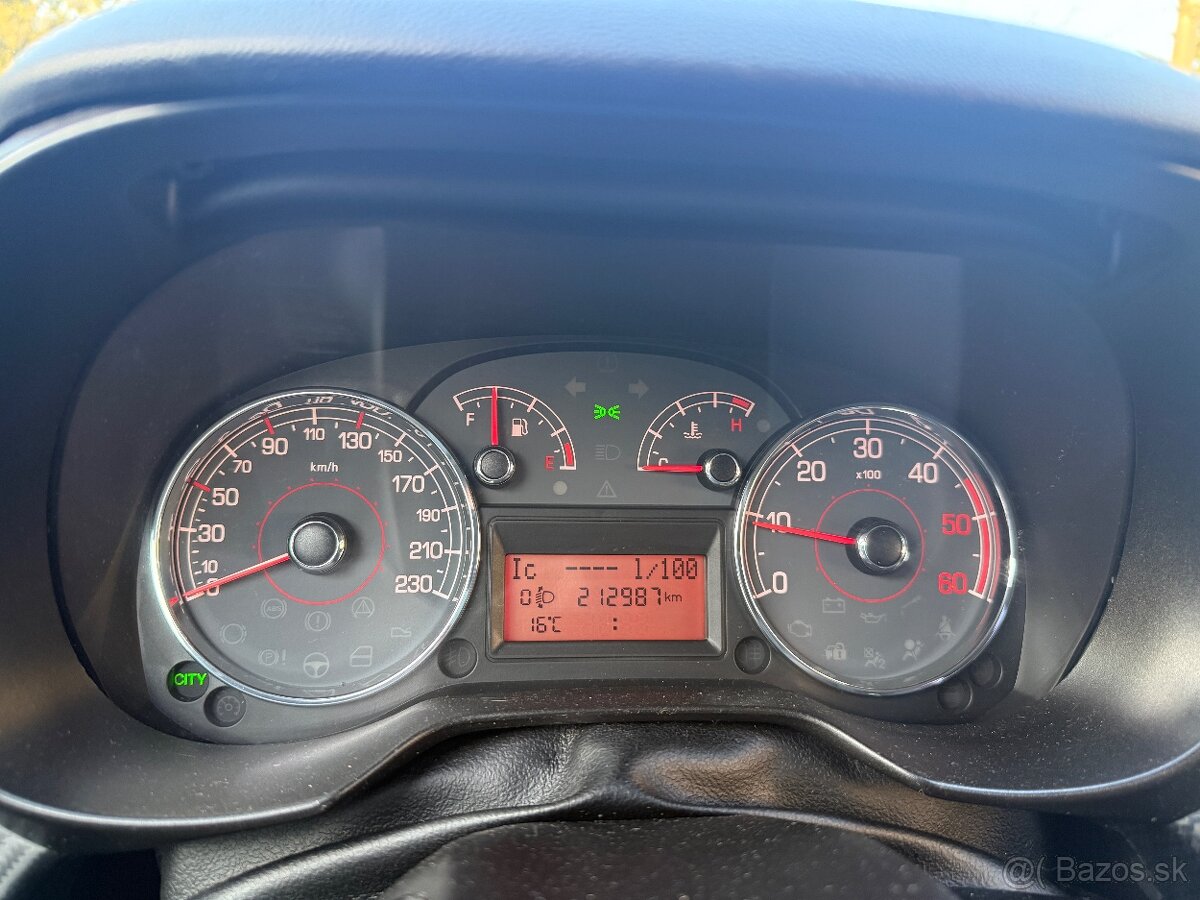 Fiat Punto 1.3JTD - 11