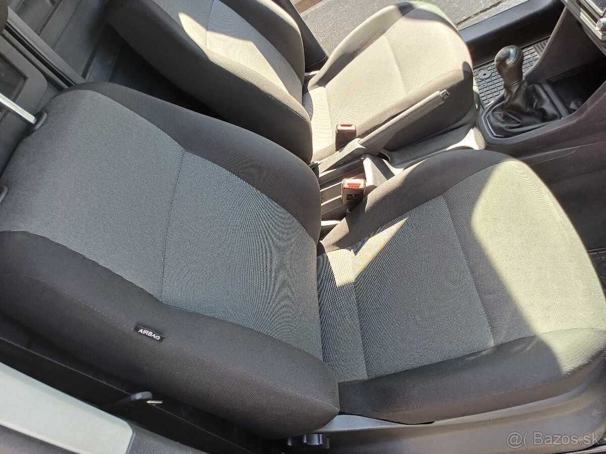 Predám VW Caddy 2.0TDI CR, 75Kw,rok výroby 2018,najazdených - 11