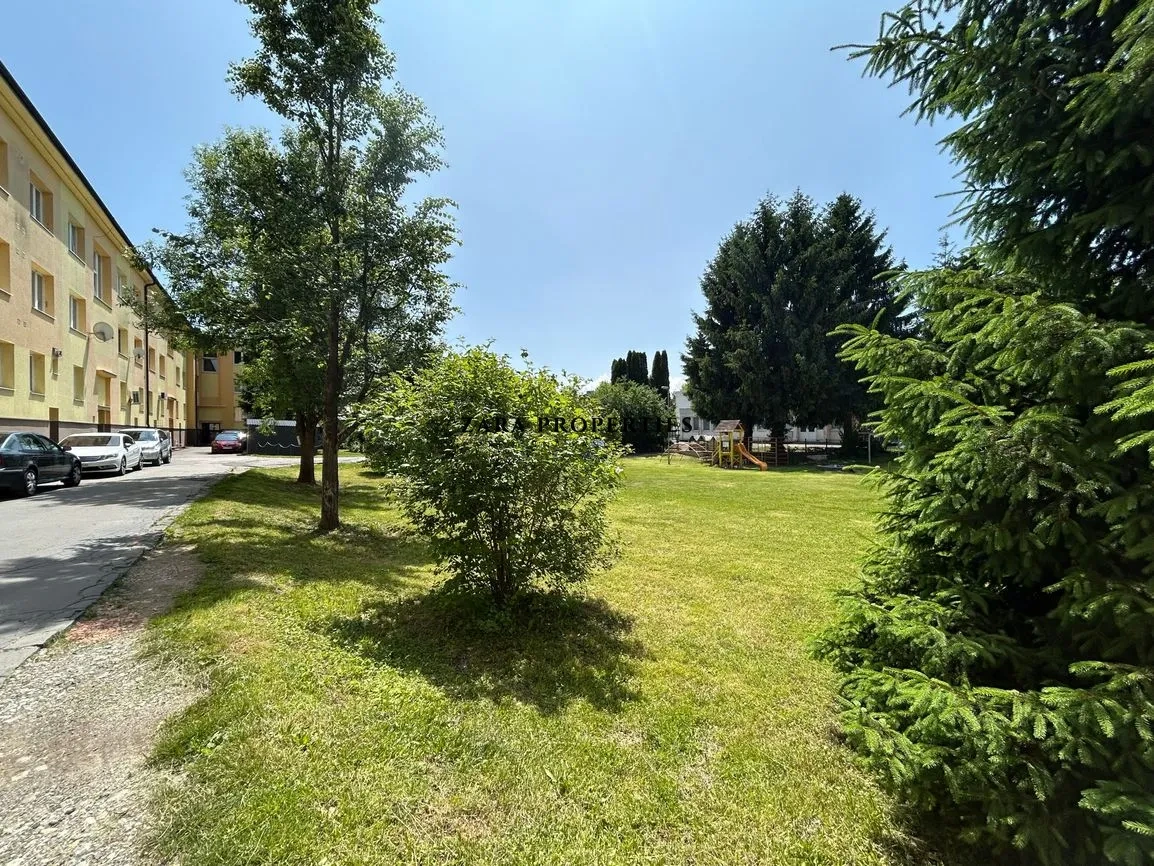 3 izbový byt v TEHLOVEJ bytovke, Púchov - 11