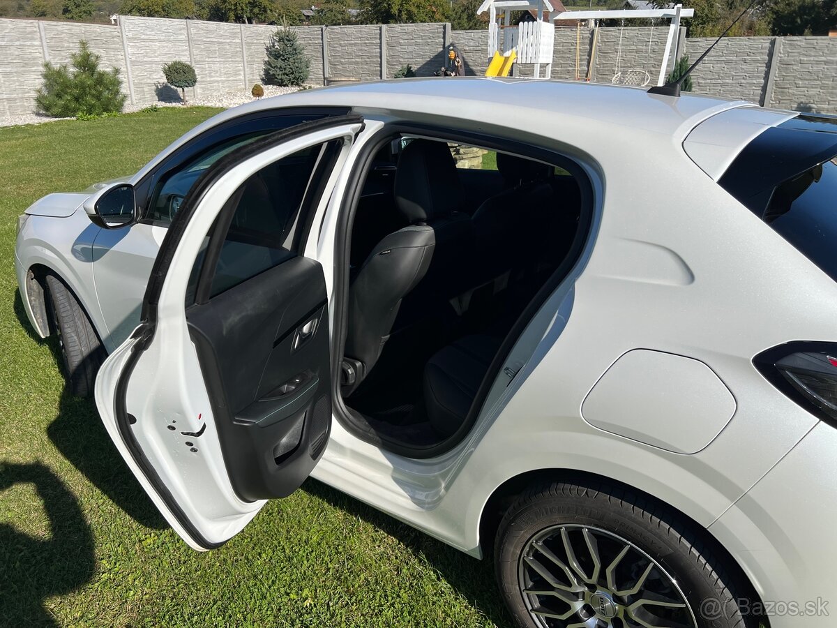Peugeot 208 – ako nové AUTOMAT odpočet DPH - 11