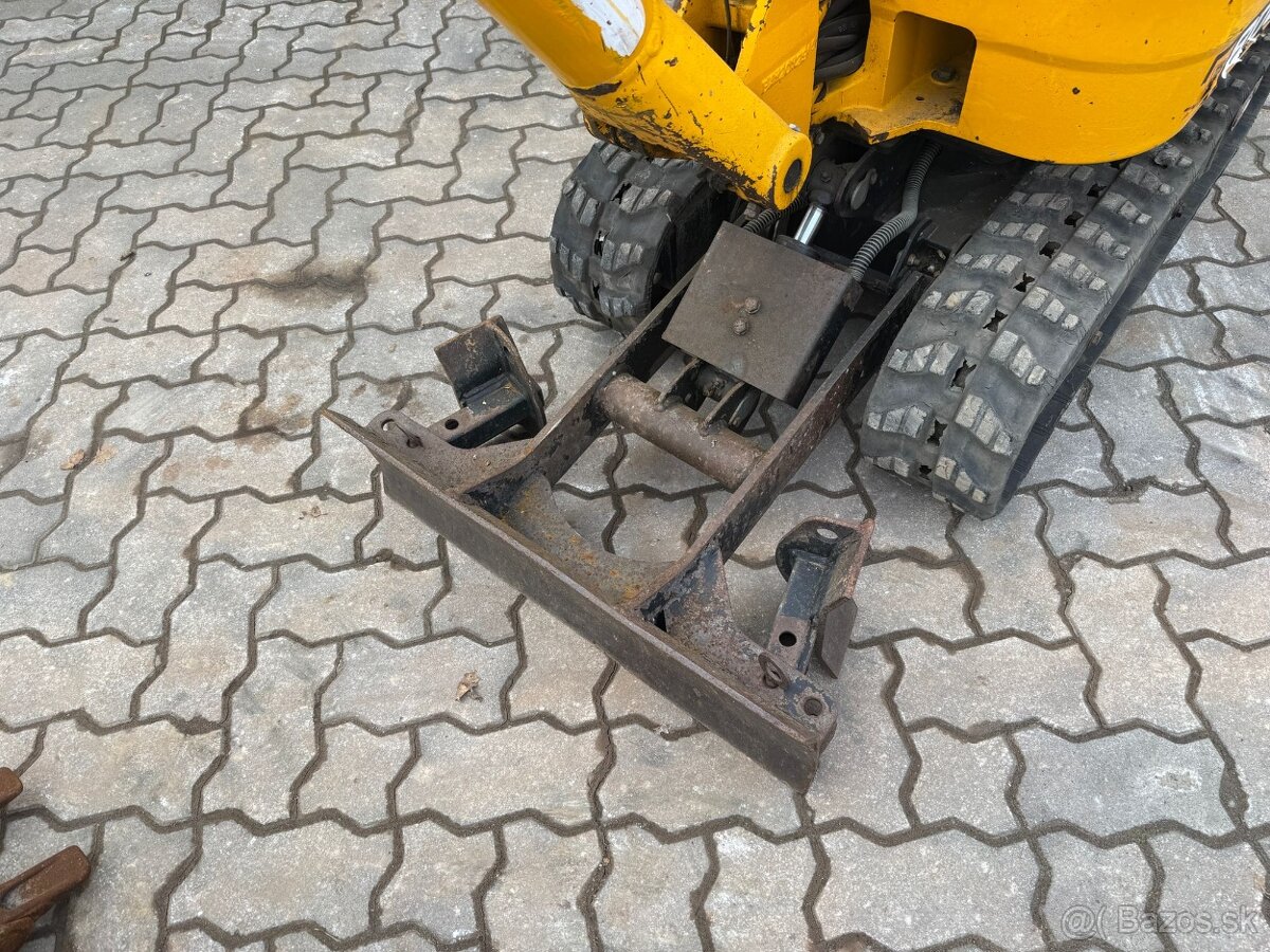 Minibagr JCB 8008 CTS - 11