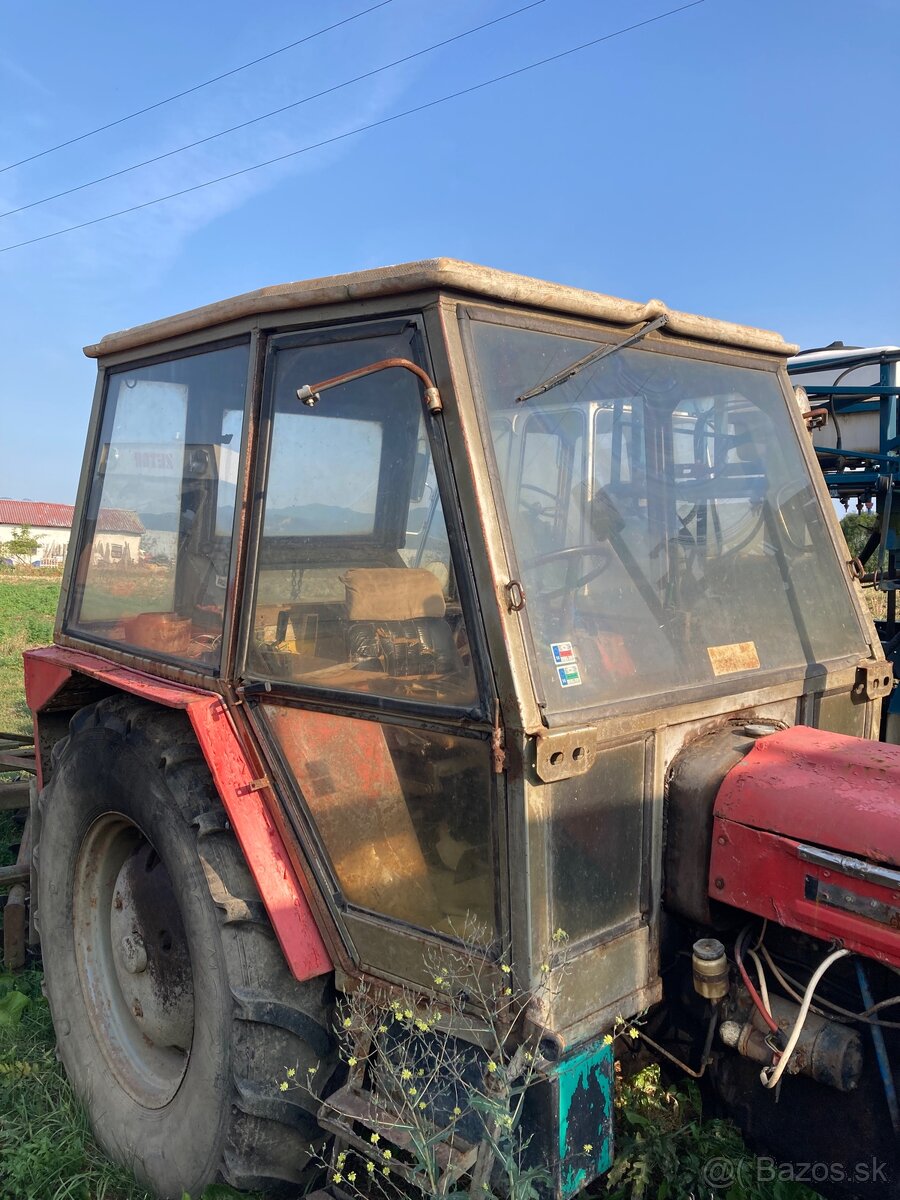 Kabína pedám rôzne kabíny na Zetor major - 11