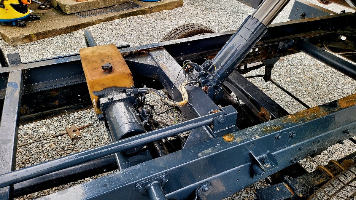 Iveco Daily 35 C12D 7.miestny,sklápač,vyklápač - 11